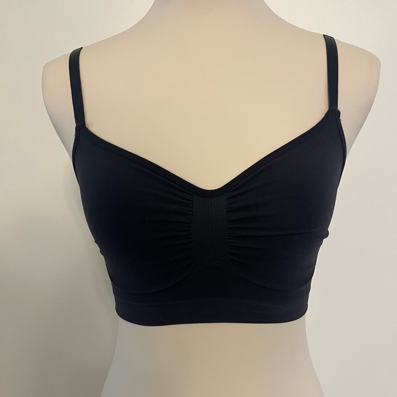 SKIMS NWOT Seamless Sculpt Bralette in Onyx - Picture 9 of 12